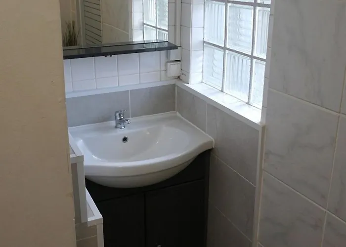 Appartamento 3 Bedrooms - Spacious And Friendly - City Center